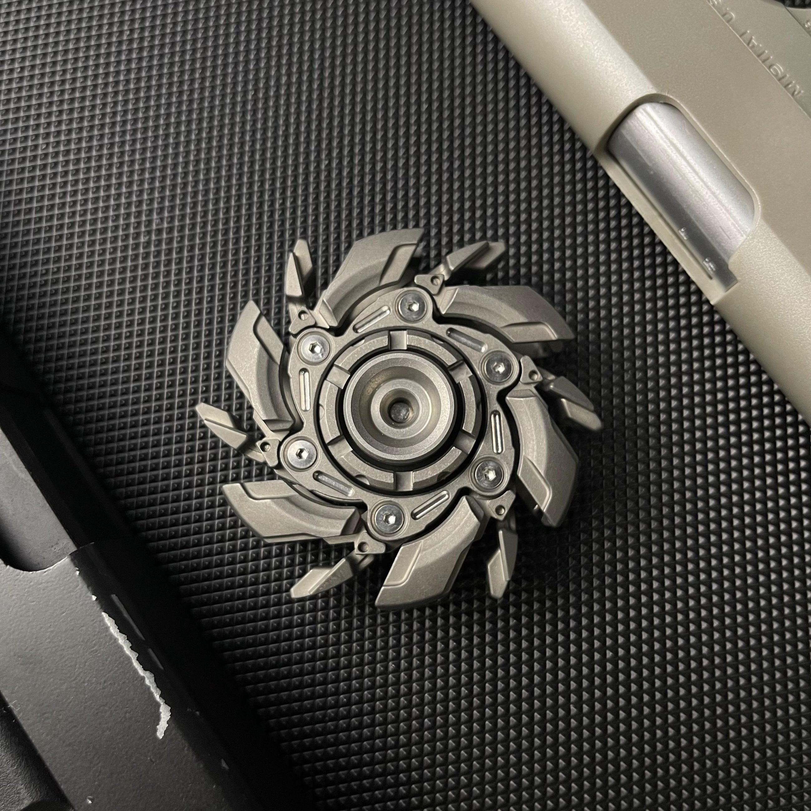 Mecha Spinner