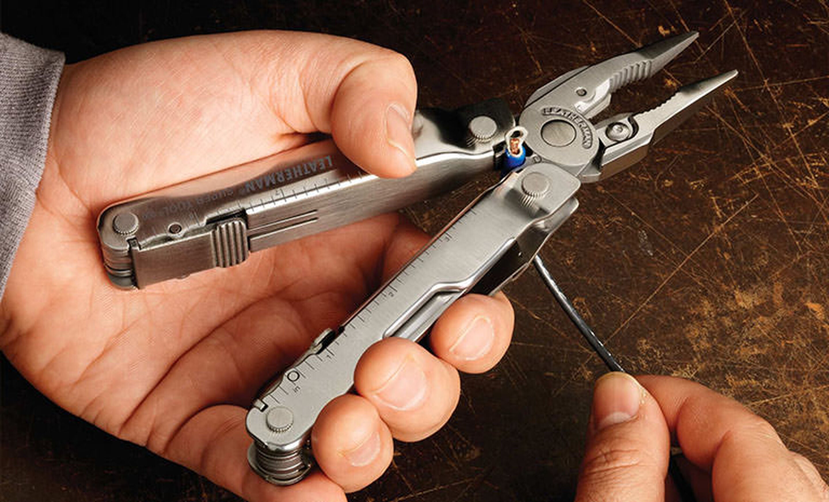 Super Tool® 300 Stainless- Nylon Sheath
